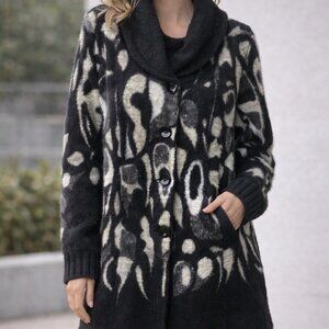 Dolcezza, size Small, Wool long sleeve, long fitted cardigan. Button up, pockets